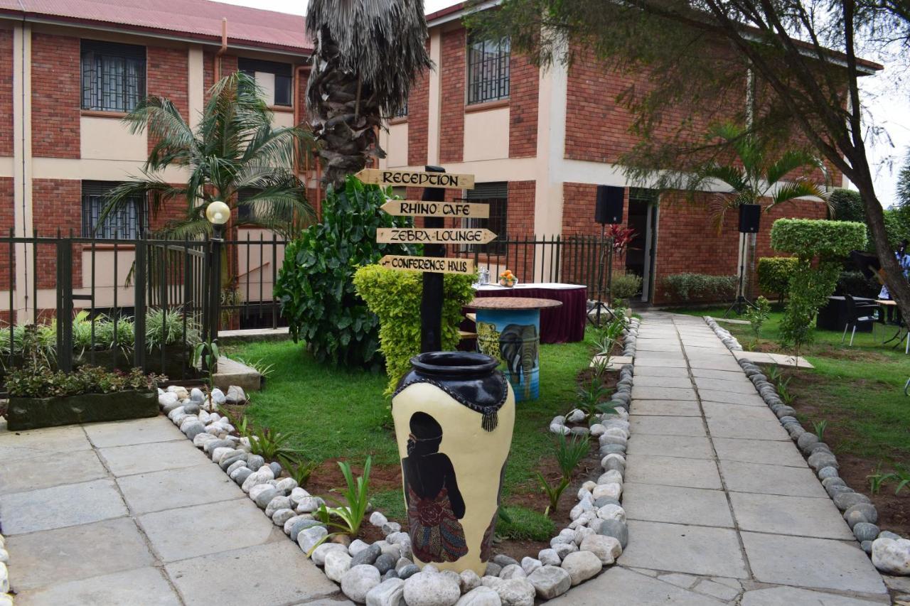 Acacia Hotel Mbarara Nyamitanga Exterior foto