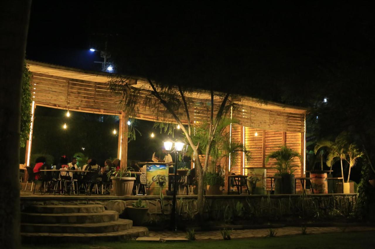 Acacia Hotel Mbarara Nyamitanga Exterior foto